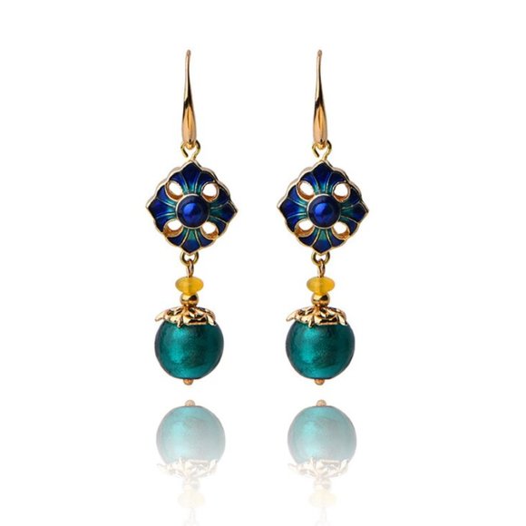 14K Gold Flower Agate Earrings - Picture 11 of 11